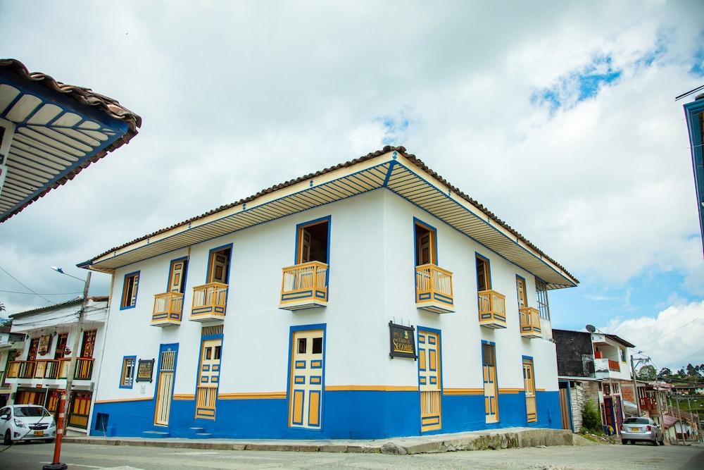 Hostal Ciudad De Segorbe Salento Esterno foto
