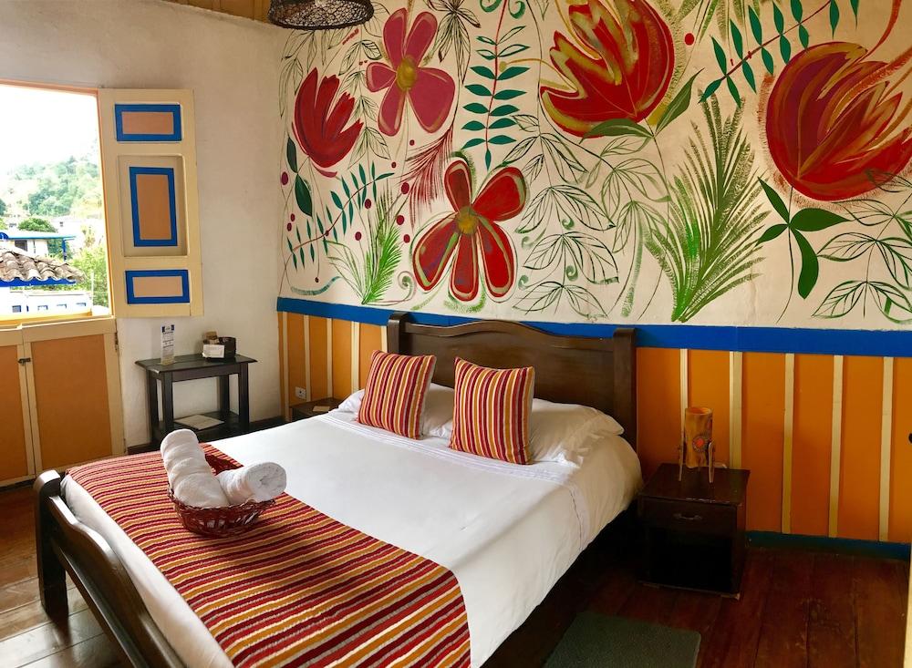 Hostal Ciudad De Segorbe Salento Esterno foto