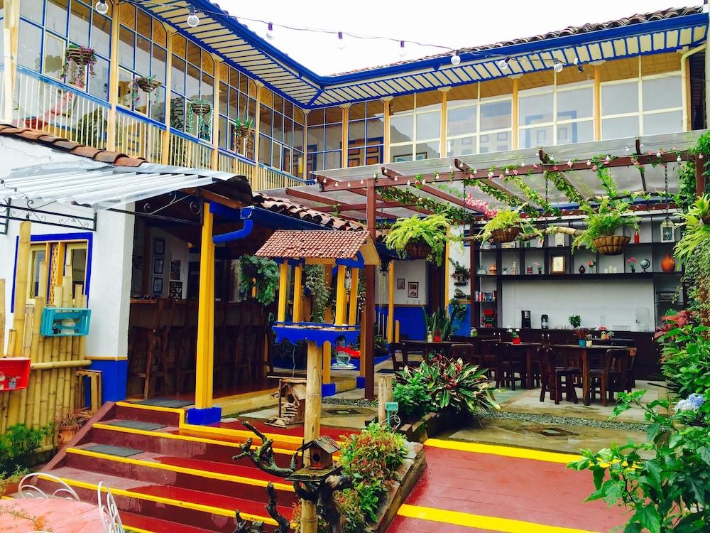 Hostal Ciudad De Segorbe Salento Esterno foto