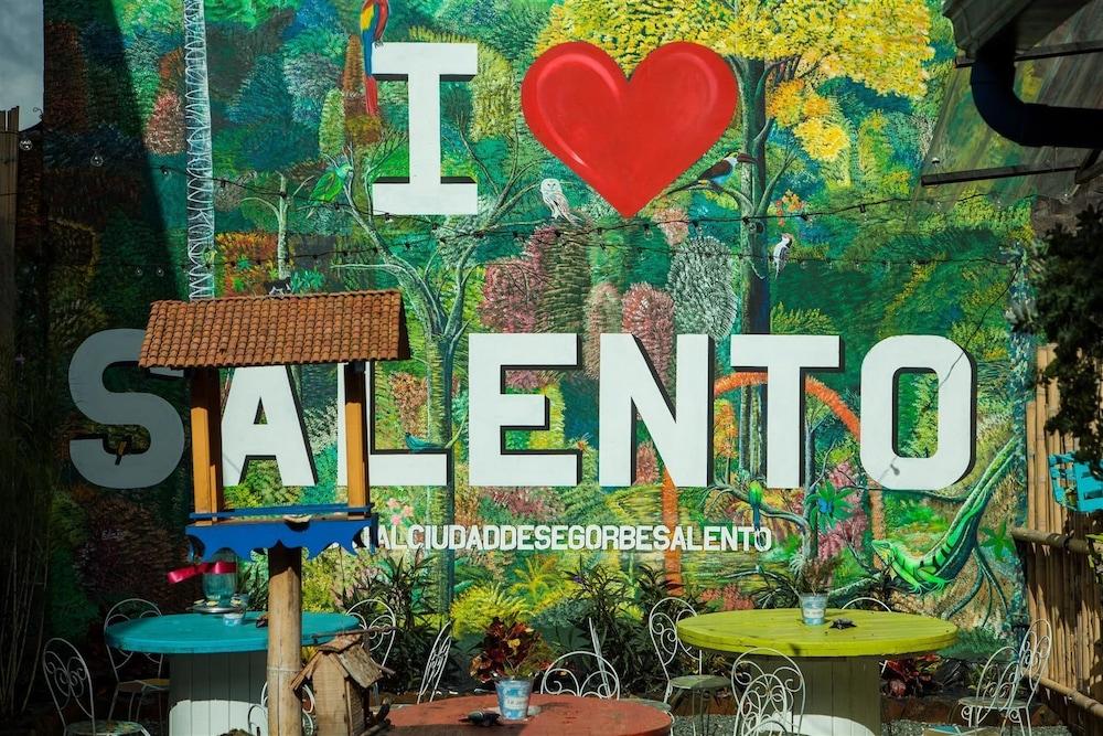 Hostal Ciudad De Segorbe Salento Esterno foto