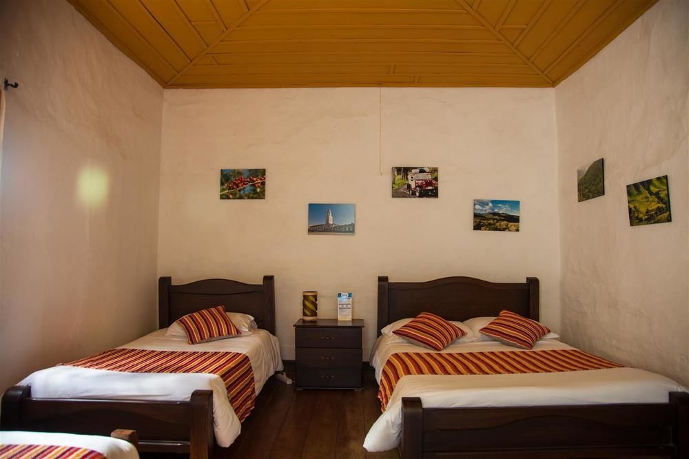Hostal Ciudad De Segorbe Salento Esterno foto